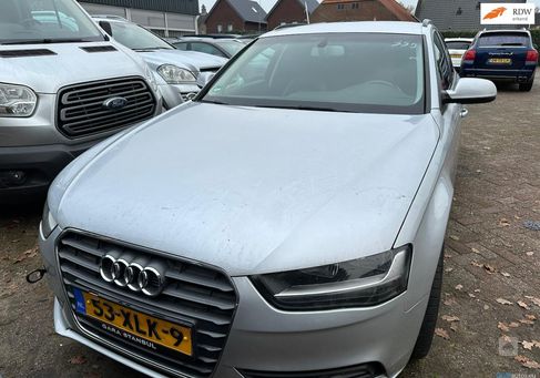 Audi A4, 2012