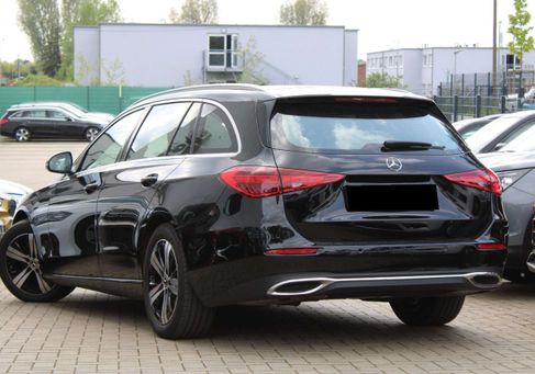 Mercedes-Benz C 200, 2023