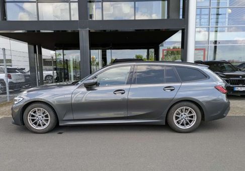 BMW 320, 2021