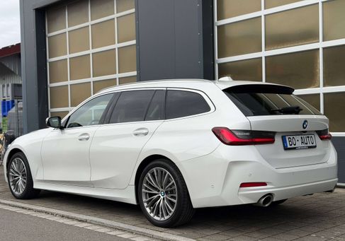 BMW 320, 2023