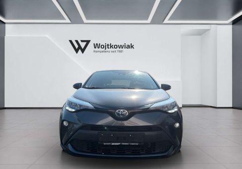 Toyota C-HR, 2022 3