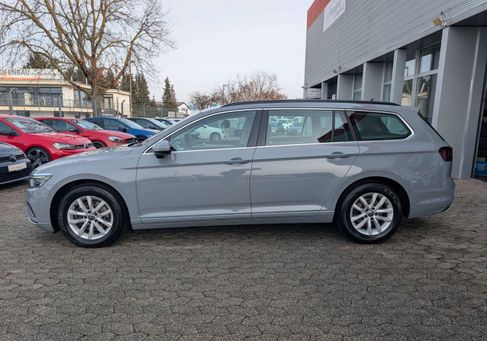 Volkswagen Passat Variant, 2022