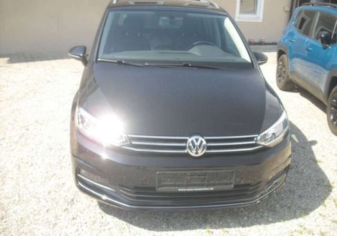 Volkswagen Touran, 2019 2