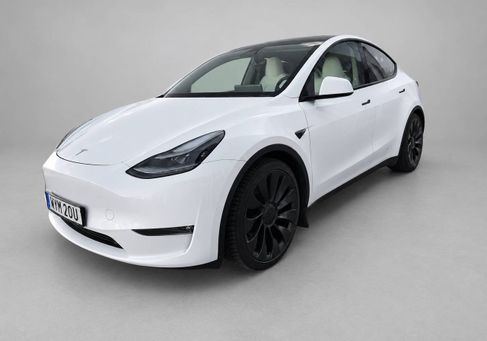 Tesla Model Y, 2024 3