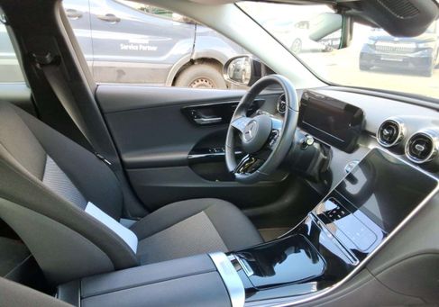 Mercedes-Benz C 200, 2023 3