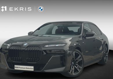 BMW 750, 2024