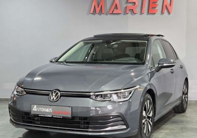 Volkswagen Golf, 2024