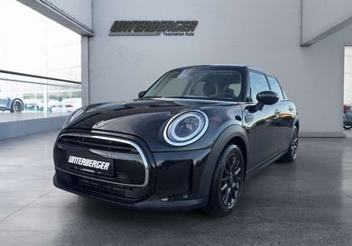 MINI ONE, 2022
