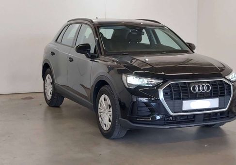 Audi Q3, 2023 3
