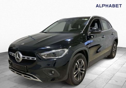 Mercedes-Benz GLA 200, 2023 2