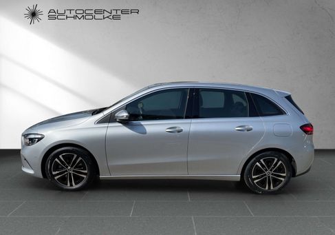 Mercedes-Benz B 200, 2025