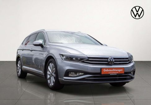 Volkswagen Passat Variant, 2023 3