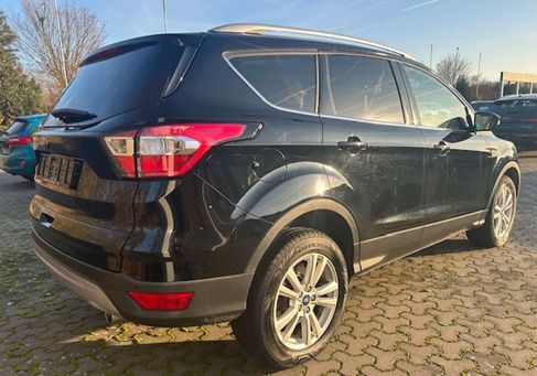 Ford Kuga, 2019