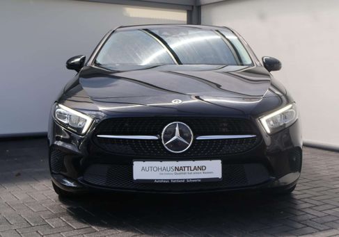 Mercedes-Benz A 220, 2021
