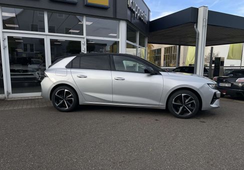 Opel Astra, 2024