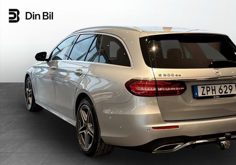 Mercedes-Benz E 300, 2021