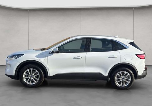 Ford Kuga, 2022
