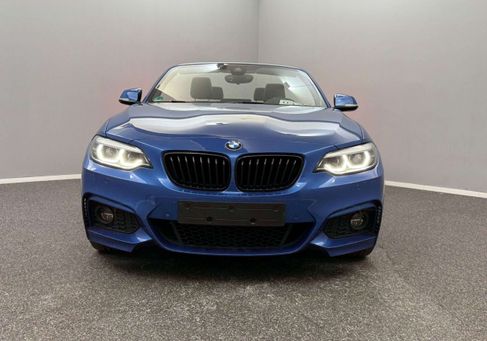 BMW 220, 2021