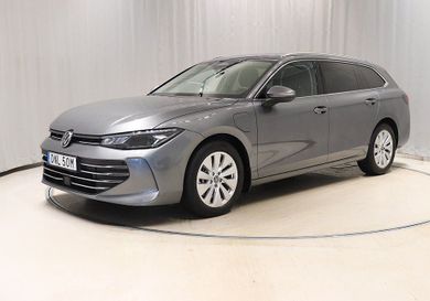 Volkswagen Passat Variant, 2025