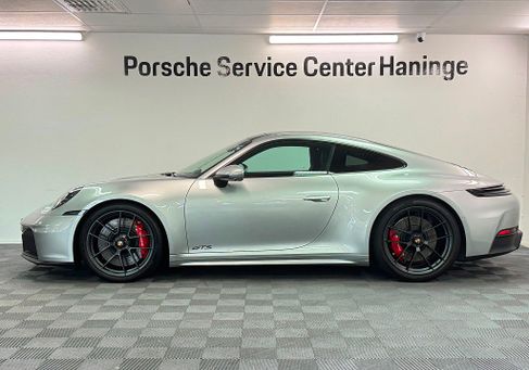 Porsche, 2025