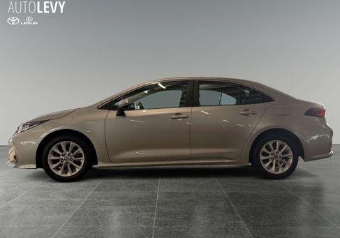 Toyota Corolla, 2023 3