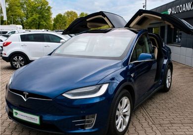 Tesla Model X, 2018