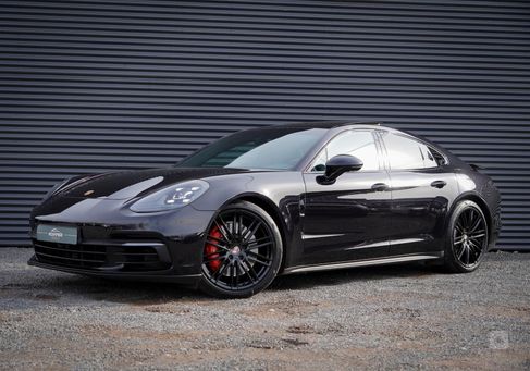 Porsche Panamera, 2017