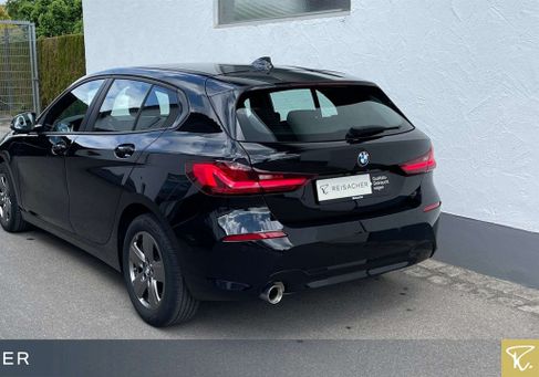 BMW 118, 2023