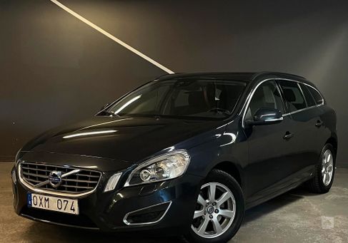 Volvo V60, 2011