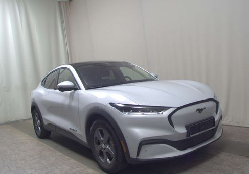 Ford Mustang Mach-E, 2021