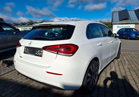 Mercedes-Benz A 180, 2021