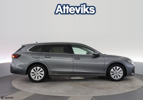 Volkswagen Passat Variant, 2025 2