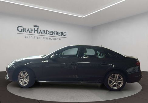 Audi A4, 2022