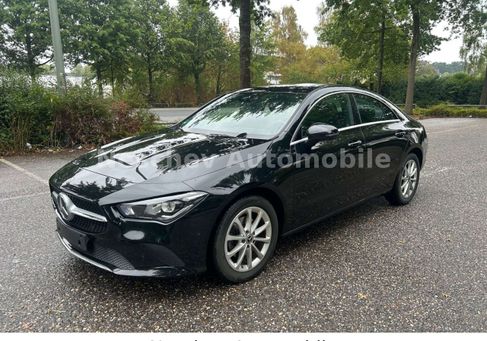 Mercedes-Benz CLA 200, 2021