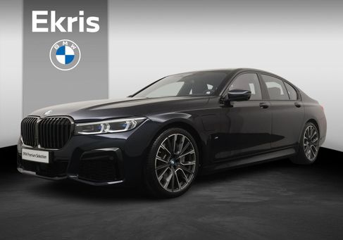 BMW 745, 2021