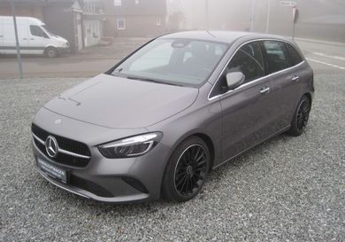 Mercedes-Benz B 200, 2023