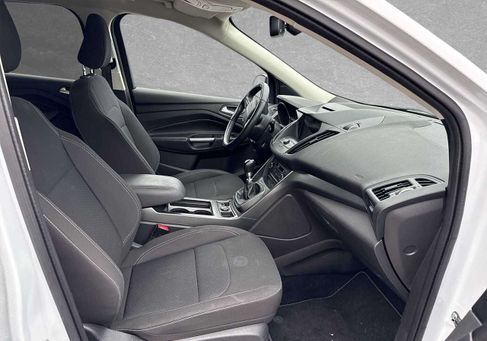 Ford Kuga, 2018