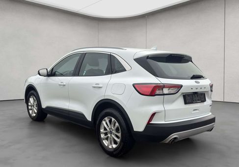 Ford Kuga, 2022