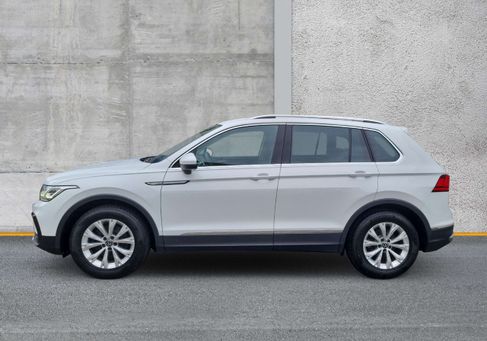 Volkswagen Tiguan, 2021 2