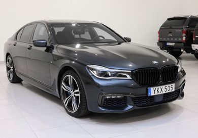 BMW 750, 2017