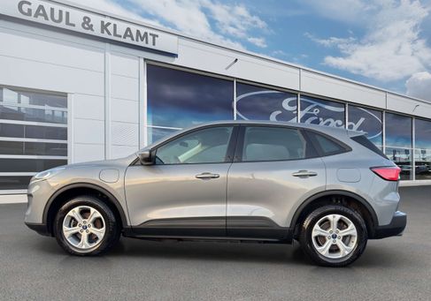 Ford Kuga, 2022