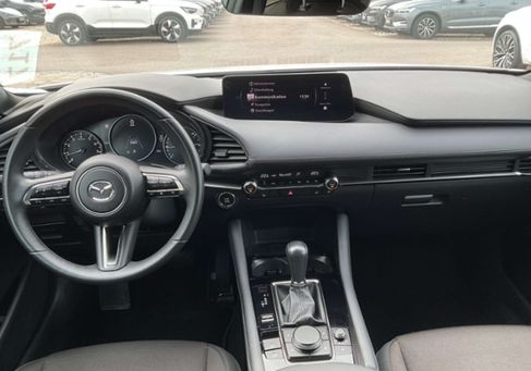 Mazda 3, 2023 3