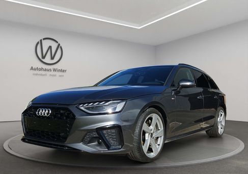 Audi A4, 2022 2