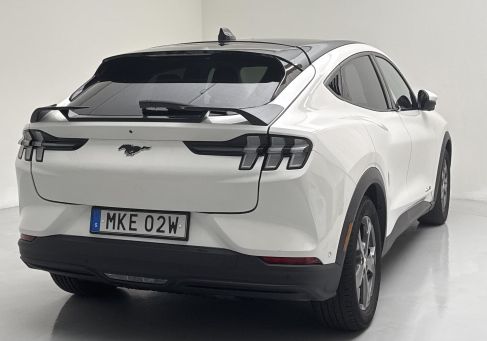 Ford Mustang Mach-E, 2021