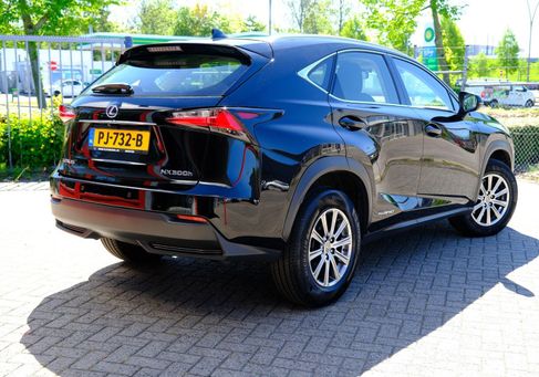 Lexus NX 300, 2017