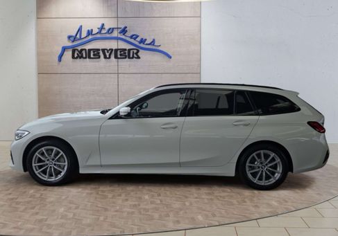 BMW 330, 2020