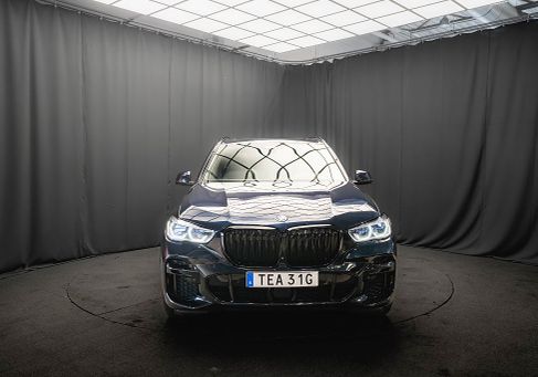 BMW X5, 2023