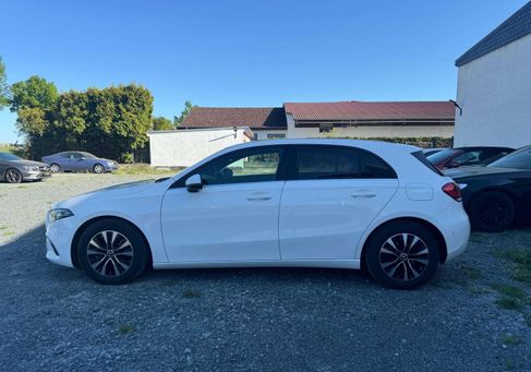 Mercedes-Benz A 180, 2022