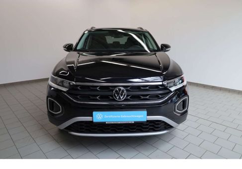 Volkswagen T-Roc, 2023