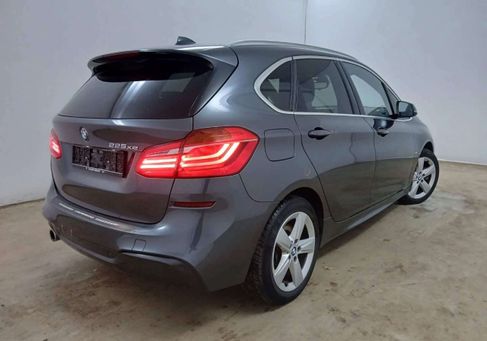 BMW 225, 2019